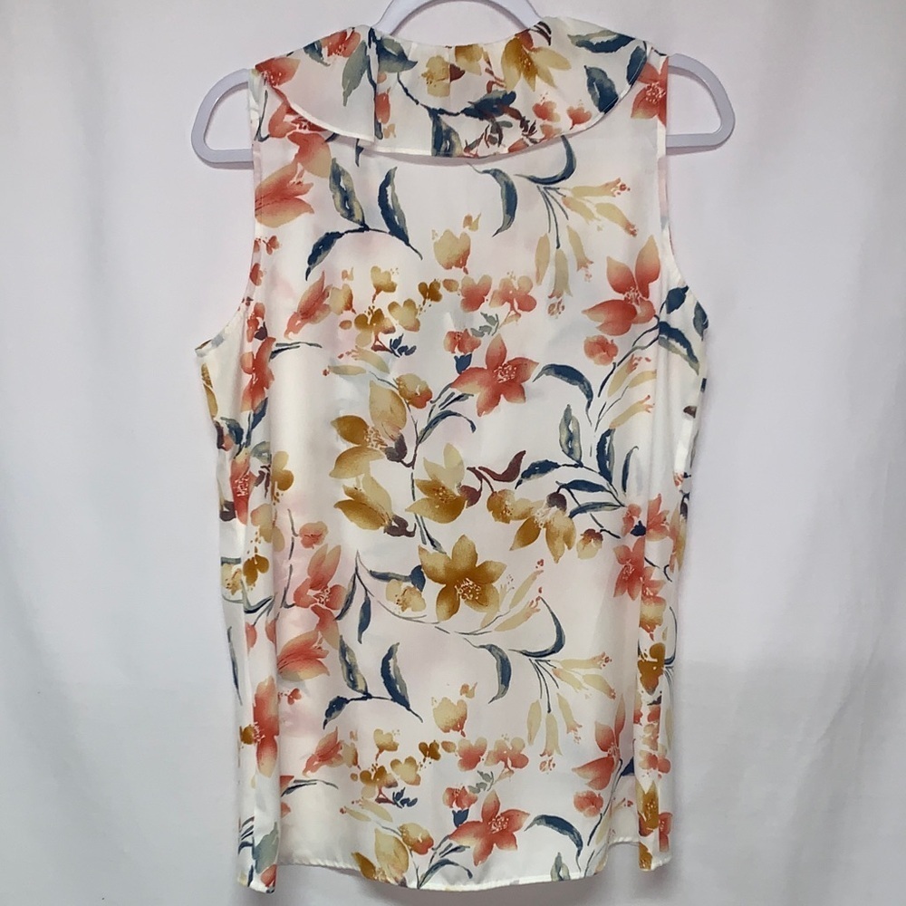 NY Collection Floral Ruffle Blouse - Peach and Gold - Picture 5 of 12